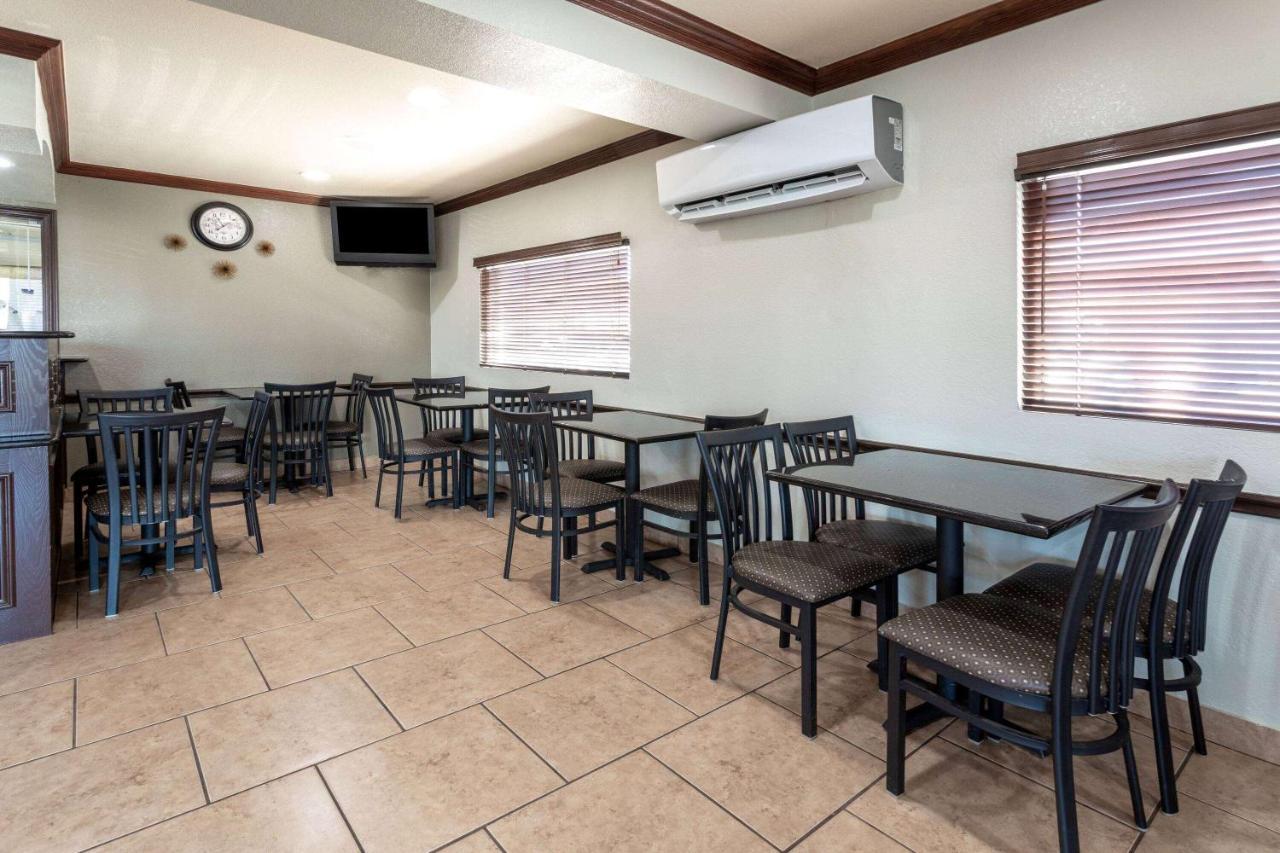 Hotel Super 8 By Wyndham Tx