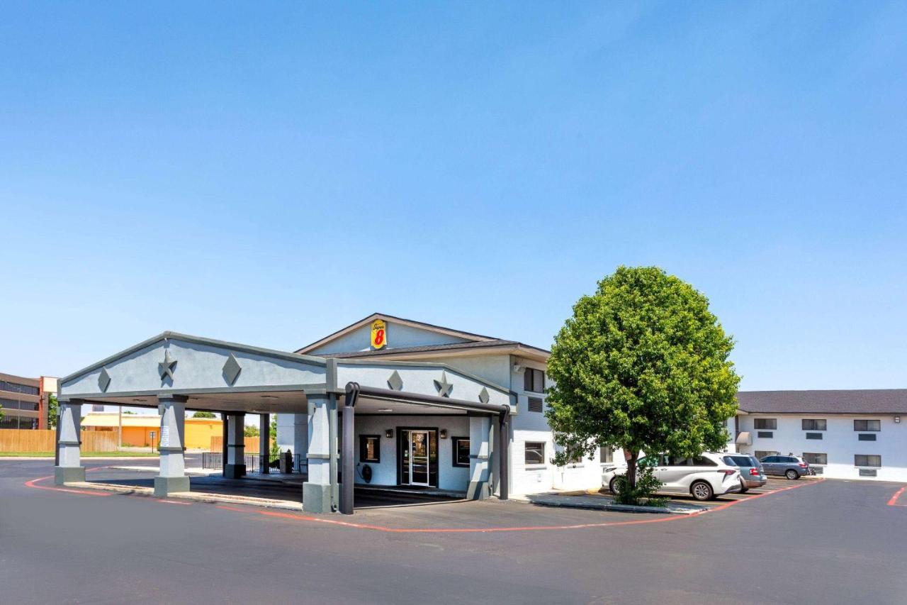 Super 8 By Wyndham Tx Amarillo
